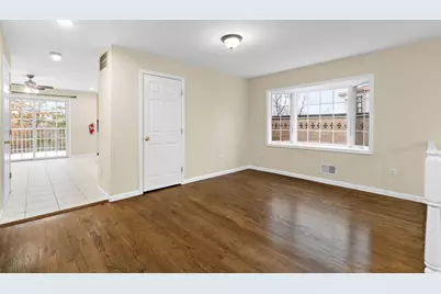 12 Liberty Ct, Secaucus, NJ 07094 - Photo 4