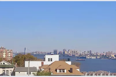 6701 Blvd East #E4, West New York, NJ 07093 - Photo 2