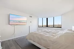 1633 Harmon Cove Tower, Secaucus, NJ 07094 - Photo 16