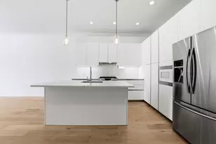 194 Cambridge Ave, Jersey City, NJ 07307 - Photo 2