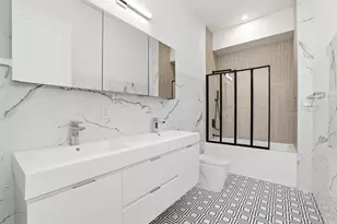 194 Cambridge Ave, Jersey City, NJ 07307 - Photo 12