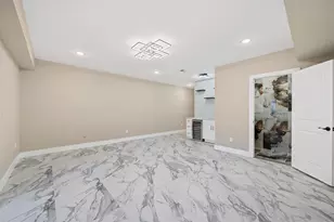 32 Zabriskie St, Jersey City, NJ 07307 - Photo 28