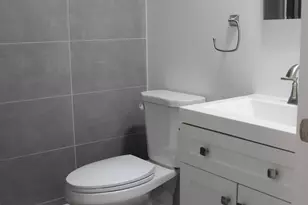 390 Pacific Ave, Jersey City, NJ 07304 - Photo 8