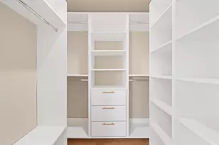 32 Zabriskie St, Jersey City, NJ 07307 - Photo 16