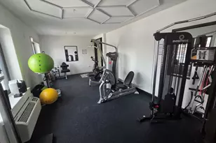 211 Baldwin Ave, Jersey City, NJ 07305 - Photo 18