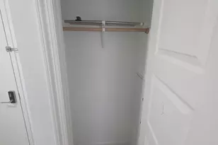 211 Baldwin Ave, Jersey City, NJ 07305 - Photo 12