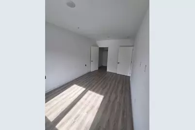 211 Baldwin Ave #219, Jersey City, NJ 07305 - Photo 10