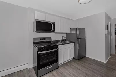 423 Avenue C #101, Bayonne, NJ 07002 - Photo 2