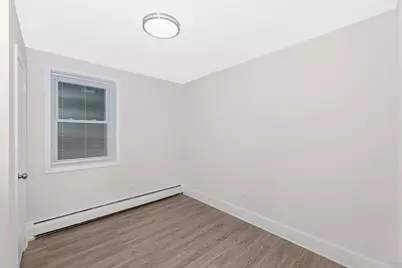 423 Avenue C #302, Bayonne, NJ 07002 - Photo 4