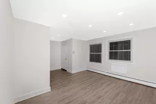 423 Avenue C, Bayonne, NJ 07002 - Photo 6