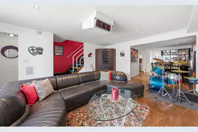 141 Kennedy Blvd, Bayonne, NJ 07002 - Photo 8