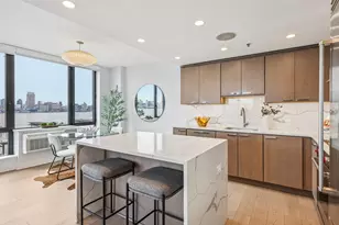 2 Constitution Ct, Hoboken, NJ 07030 - Photo 14