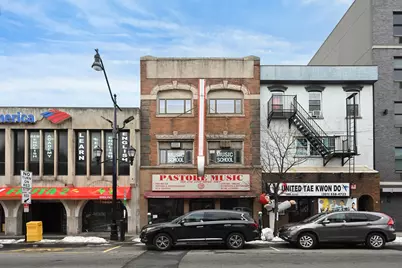 507 32nd St, Union City, NJ 07087 - Photo 2