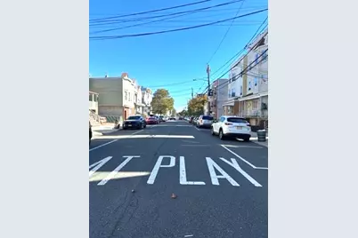 98 Andrew St, Bayonne, NJ 07002 - Photo 28