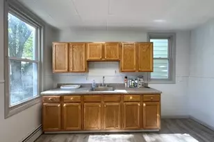 98 Andrew St, Bayonne, NJ 07002 - Photo 26