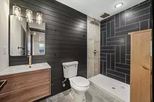 370 Liberty Ave, Jersey City, NJ 07307 - Photo 4