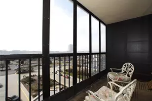 200 Winston Dr, Cliffside Park, NJ 07010 - Photo 14