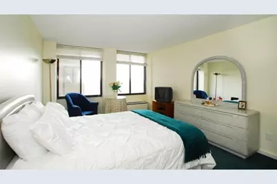 200 Winston Dr #501, Cliffside Park, NJ 07010 - Photo 10