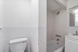 202 Bowers St, Jersey City, NJ 07307 - Photo 8