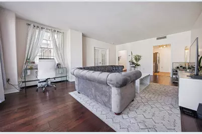 203 Shearwater Ct West #23, Jersey City, NJ 07305 - Photo 2