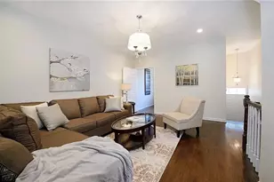 43 Locust St, Jersey City, NJ 07305 - Photo 4