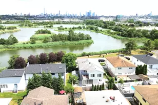 1033 Park Dr, Secaucus, NJ 07094 - Photo 4