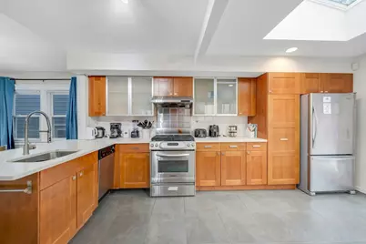 31 72nd St, North Bergen, NJ 07047 - Photo 10