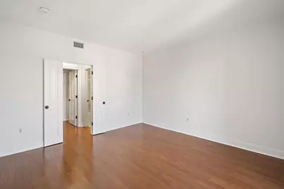 110 Shearwater Ct East #22, Jersey City, NJ 07305 - Photo 14