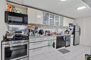 82 Garfield Ave, Jersey City, NJ 07305 - Photo 6