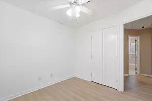 52 Markham Rd, Edison, NJ 08817 - Photo 24