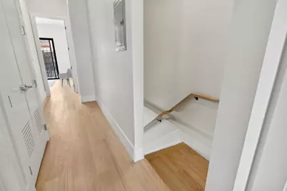 220 Freeman Ave, Jersey City, NJ 07306 - Photo 22