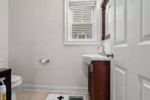 817 7th St, Secaucus, NJ 07094 - Photo 16