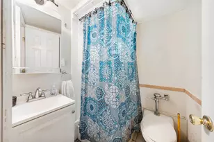 7020 Adams St, Guttenberg, NJ 07093 - Photo 18