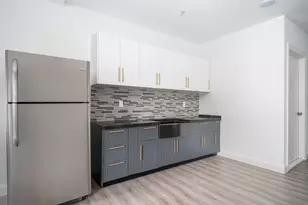 211 Baldwin Ave, Jersey City, NJ 07306 - Photo 24