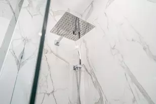 211 Baldwin Ave, Jersey City, NJ 07306 - Photo 14