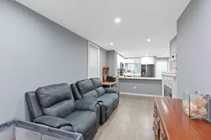 46 E 28th St, Bayonne, NJ 07002 - Photo 4