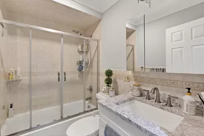 15 Jefferson Ave #2B, Jersey City, NJ 07306 - Photo 8