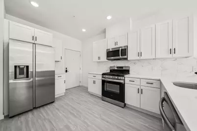 51 East Main St #306, Bergenfield, NJ 07621 - Photo 4