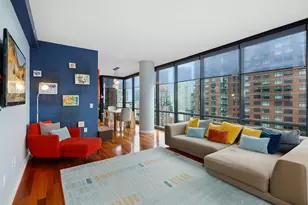 389 Washington St, Jersey City, NJ 07302 - Photo 1