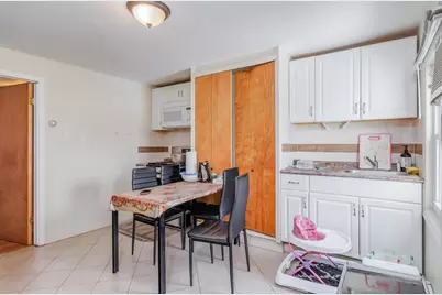 77 Wallis Ave, Jersey City, NJ 07306 - Photo 10