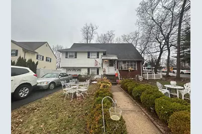 224 Kings Ct, Teaneck Township, NJ 07666 - Photo 1