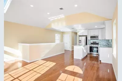 81 West 20th St #2, Bayonne, NJ 07002 - Photo 4