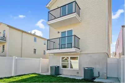 81 West 20th St #2, Bayonne, NJ 07002 - Photo 18
