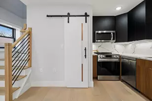 6 Elizabeth St, Jersey City, NJ 07306 - Photo 8