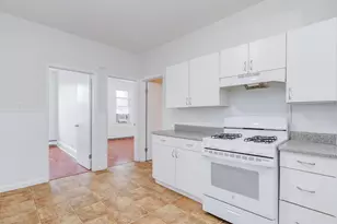 121 W 19th St, Bayonne, NJ 07002 - Photo 2