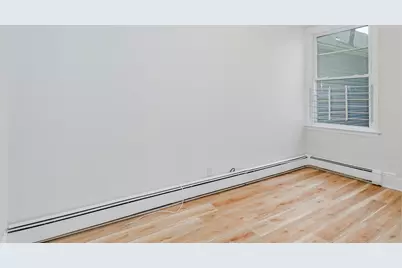 121 West 19th St #2R, Bayonne, NJ 07002 - Photo 12