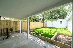 171 Van Horne St, Jersey City, NJ 07304 - Photo 8