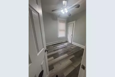 40 Wegman Parkway, Jersey City, NJ 07305 - Photo 2