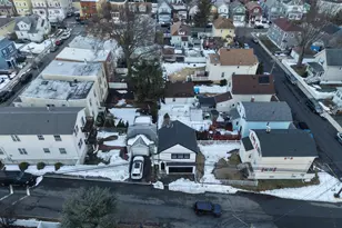 369 Hops Ln, Secaucus, NJ 07094 - Photo 2