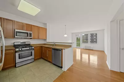 4 Constellation Pl #301, Jersey City, NJ 07305 - Photo 1